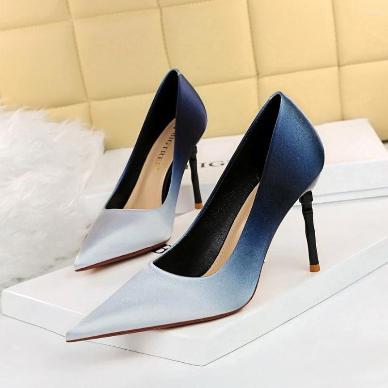 Dress Shoes BIGTREE Fashion Basic 9.5CM Thin Heels Spring For Women Sexy Slip-On Silks Pumps 2022 Non-Slip Pointed Toe Shallow Party, Black
Dress Shoes BIGTREE Fashion Basic 9.5CM Thin Heels Spring For Women Sexy Slip-On Silks Pumps 2022 Non-Slip Pointed Toe Shallow Party, Black