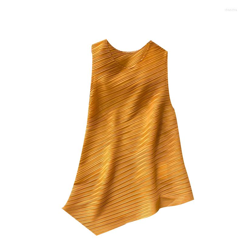 Women's Blouses 2022 Summer Fashion Temperament Blouse Female Round Neck Irregular Sleeveless Blusa Pleated Chiffon Shirt KK031, Green
Women's Blouses 2022 Summer Fashion Temperament Blouse Female Round Neck Irregular Sleeveless Blusa Pleated Chiffon Shirt KK031, Green