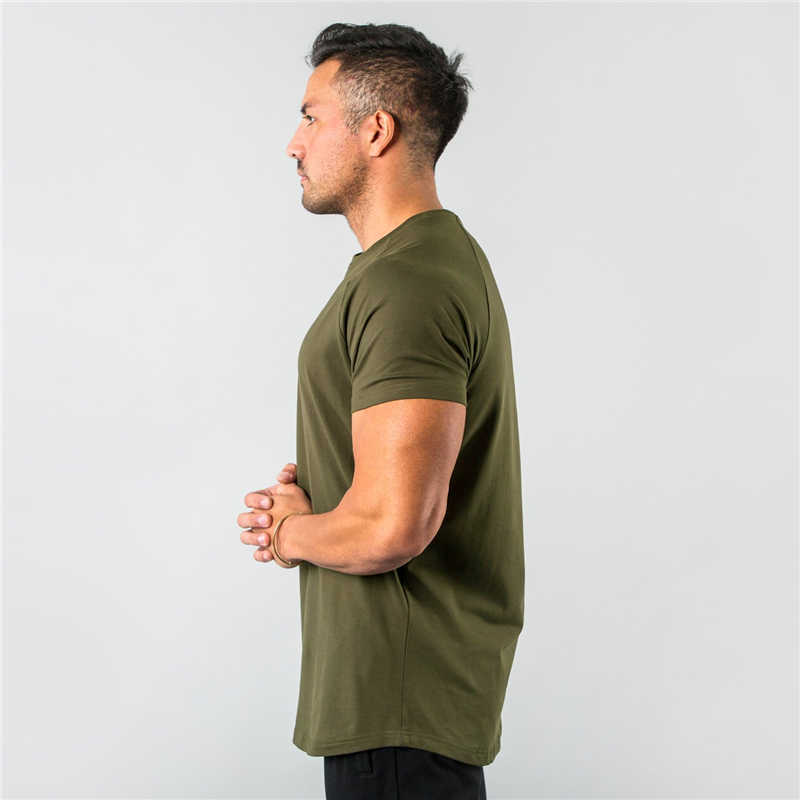 Men's T-Shirts New Stylish Plain Tops Fitness Mens T Short Sleeve Muscle Joggers Bodybuilding Tshirt Male Gym Clothes Slim Fit Tee G22