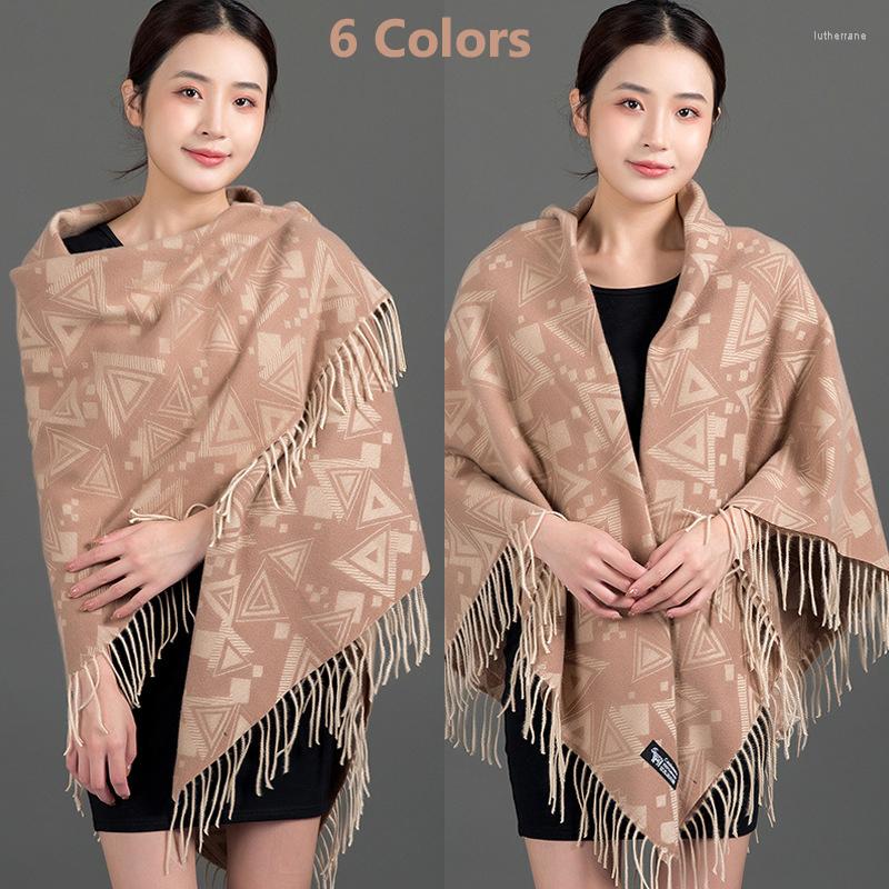 Scarves 5 Colors Black/Blue Geometric Pattern Warm Square Cashmere With Tassel Lady Winter Scarf Fashion Female Shawl Ponchos
Scarves 5 Colors Black/Blue Geometric Pattern Warm Square Cashmere With Tassel Lady Winter Scarf Fashion Female Shawl Ponchos