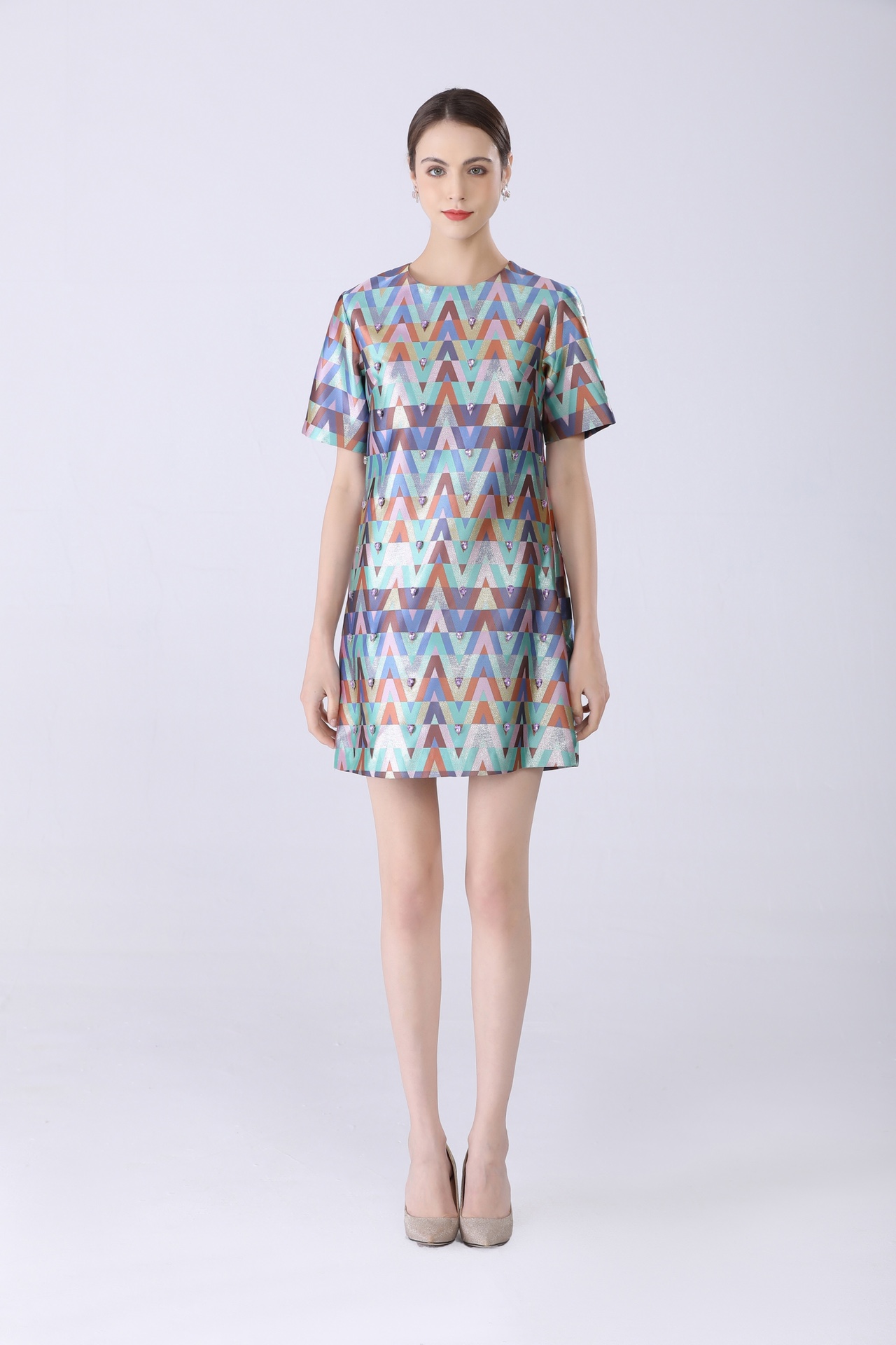 Casual Dresses round neck loose A short sleeved pin bead geometric print, Contrast color
Casual Dresses round neck loose A short sleeved pin bead geometric print, Contrast color