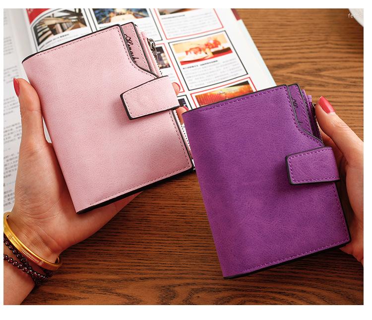 Wallets Female Wallet 2022 Women's Letter Print Short Change Purse Handbag For Coins Cards Cash Leather Coin Pocket Cartera Mujer, Black
Wallets Female Wallet 2022 Women's Letter Print Short Change Purse Handbag For Coins Cards Cash Leather Coin Pocket Cartera Mujer, Black