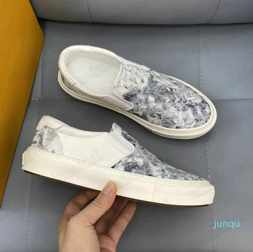 21SS Trocadero Slip-on Print Sneakers Spotlights Pastel Shoes Monograms Denim Canvas Rubber outsole Flat Designer Mens Platform Casual Shoe
21SS Trocadero Slip-on Print Sneakers Spotlights Pastel Shoes Monograms Denim Canvas Rubber outsole Flat Designer Mens Platform Casual Shoe