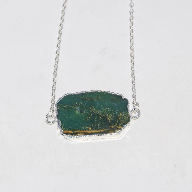 Pendant Necklaces Fashion Jewelry Natural Green Chrysoprase Connector 2022 Chain Necklace For Women Charm Large Raw Stone Slab Slice Style
Pendant Necklaces Fashion Jewelry Natural Green Chrysoprase Connector 2022 Chain Necklace For Women Charm Large Raw Stone Slab Slice Style