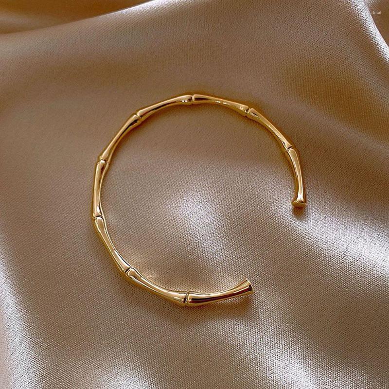Bangle Fashion Men Women Romantic Trend Bracelet Jewelry Gold Silver Color Party Gift Bamboo Joint Bangles
Bangle Fashion Men Women Romantic Trend Bracelet Jewelry Gold Silver Color Party Gift Bamboo Joint Bangles