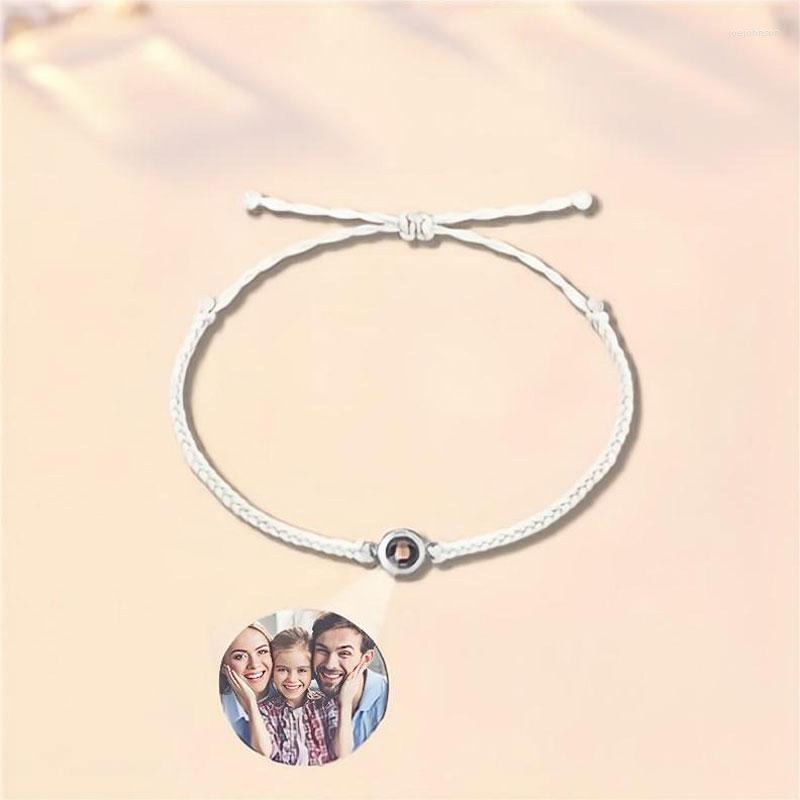 Charm Bracelets Japanese And Korean 100 Languages I Love You Simple Pictures Projection Fashion Gift Customized For Mother's
Charm Bracelets Japanese And Korean 100 Languages I Love You Simple Pictures Projection Fashion Gift Customized For Mother's