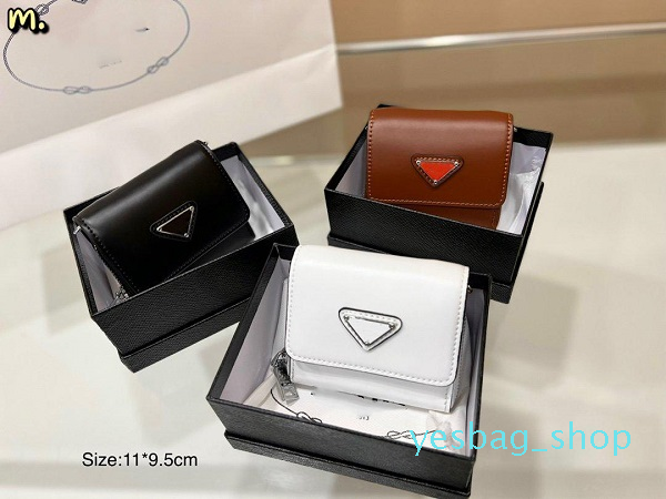 women wallets fashion designers Luxury purse cluth top quality brand card bag men's wallet passport holder pack Genuine leather cheque book Wholesale with strap, Black
women wallets fashion designers Luxury purse cluth top quality brand card bag men's wallet passport holder pack Genuine leather cheque book Wholesale with strap, Black