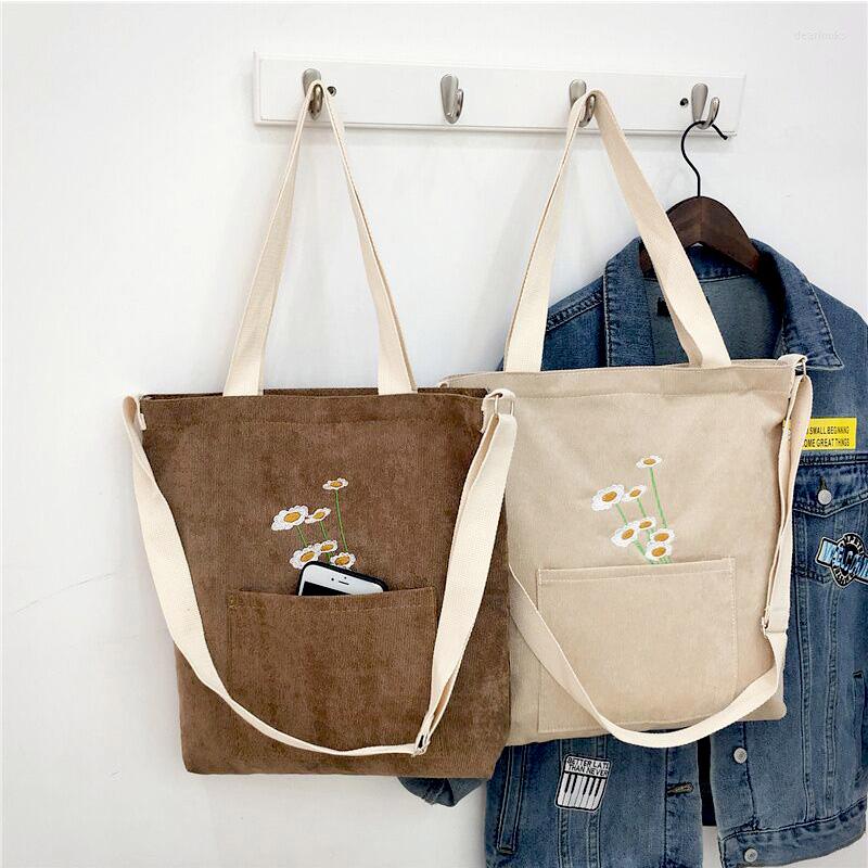 Evening Bags Shoulder Bag Cute Tote With Zipper Girl Fashion Shopper Handbags Embroidery Small Daisies Crossbody 2022, Red
Evening Bags Shoulder Bag Cute Tote With Zipper Girl Fashion Shopper Handbags Embroidery Small Daisies Crossbody 2022, Red