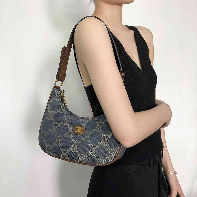Old flower armpit bag small design crescent spring and summer new fashion versatile one shoulder portable messenger, New yellow products
Old flower armpit bag small design crescent spring and summer new fashion versatile one shoulder portable messenger, New yellow products