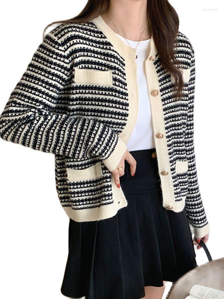 Women's Knits Casual Retro Striped Knitted Cardigan Long-Sleeved Sweater Coat 2022 Autumn Korean Fashion Clothing, Black
Women's Knits Casual Retro Striped Knitted Cardigan Long-Sleeved Sweater Coat 2022 Autumn Korean Fashion Clothing, Black