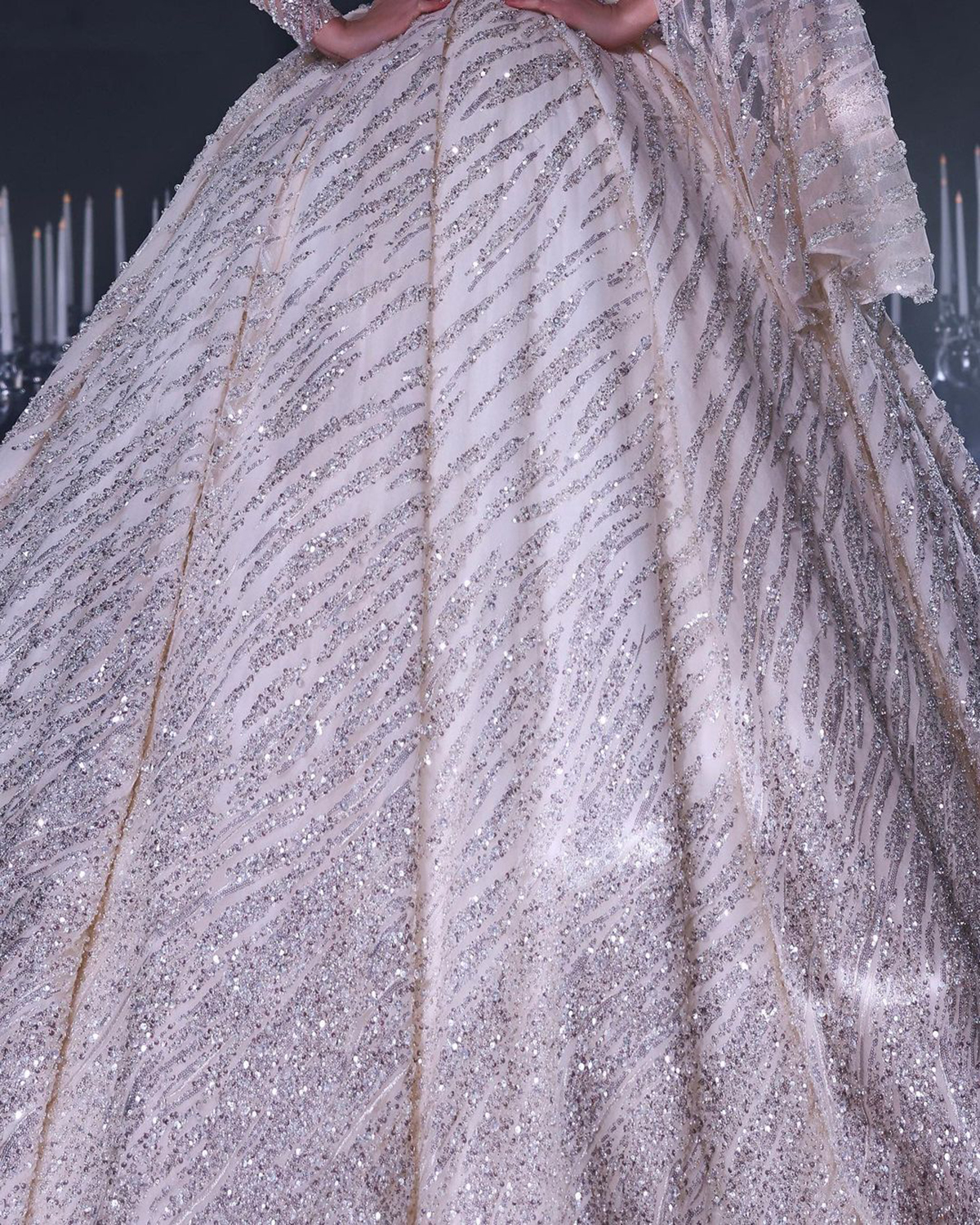 Glitter Sparkle Wedding Dress Sheer Neck Sequined Lace Bridal Gowns Beaded Princess Robe de mariee