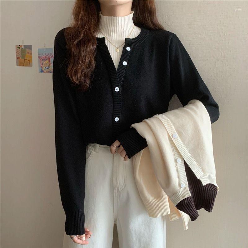Women' Knits Woman Sweaters Cardigan Retro Women' Clothing Winter Fake Two-Piece Turtleneck Fashionable Sweater Inner Wear, Black
Women' Knits Woman Sweaters Cardigan Retro Women' Clothing Winter Fake Two-Piece Turtleneck Fashionable Sweater Inner Wear, Black