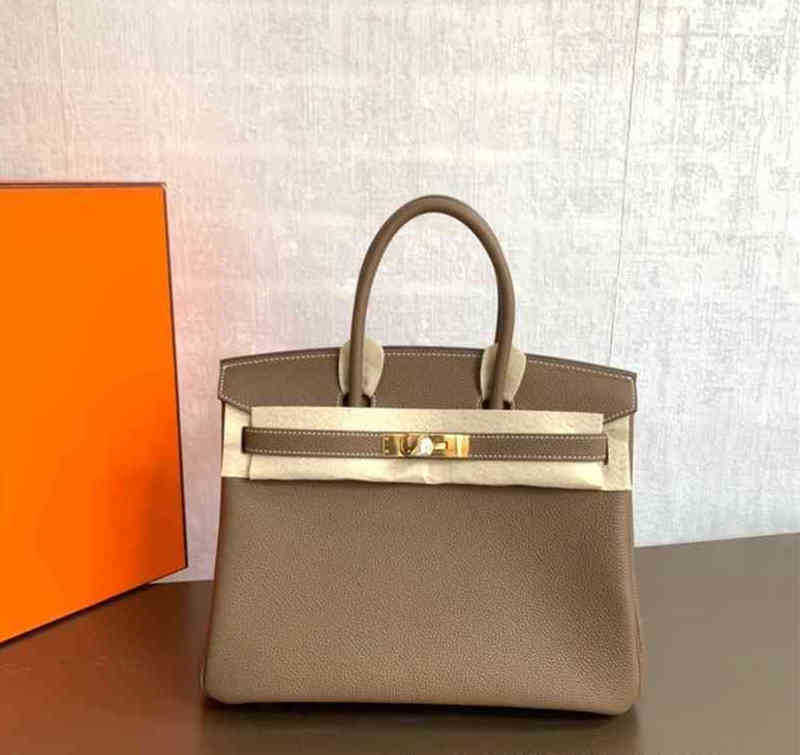 Luxury Bags High Quality Hemess Designer Handbags Baonu Leather Hand-held Litchi -end Cow Women's Bag Large, Flax blue
Luxury Bags High Quality Hemess Designer Handbags Baonu Leather Hand-held Litchi -end Cow Women's Bag Large, Flax blue