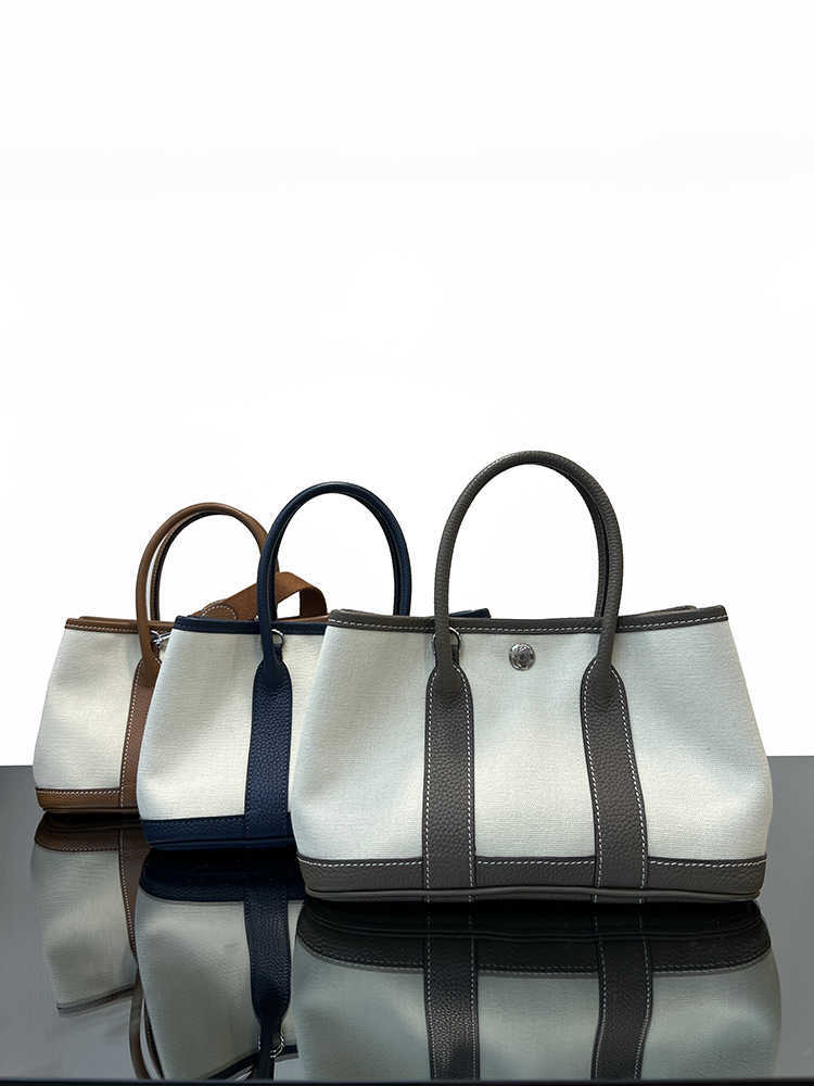 h bag Classic leather designer H ermese bag Mini version bottom length 24CM height 16CM canvas shoulder strap messenger garden, Not for sale do not shoot
h bag Classic leather designer H ermese bag Mini version bottom length 24CM height 16CM canvas shoulder strap messenger garden, Not for sale do not shoot