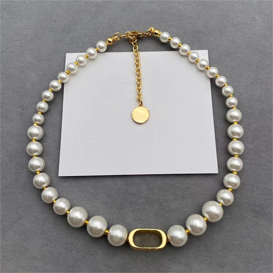Vintage Luxury Jewelry Designer Necklace Simple Bracelet Fashion Couple Pendant Bangle For Women Wedding Necklaces Christmas Gifts Pendants Punk Accessories
Vintage Luxury Jewelry Designer Necklace Simple Bracelet Fashion Couple Pendant Bangle For Women Wedding Necklaces Christmas Gifts Pendants Punk Accessories
