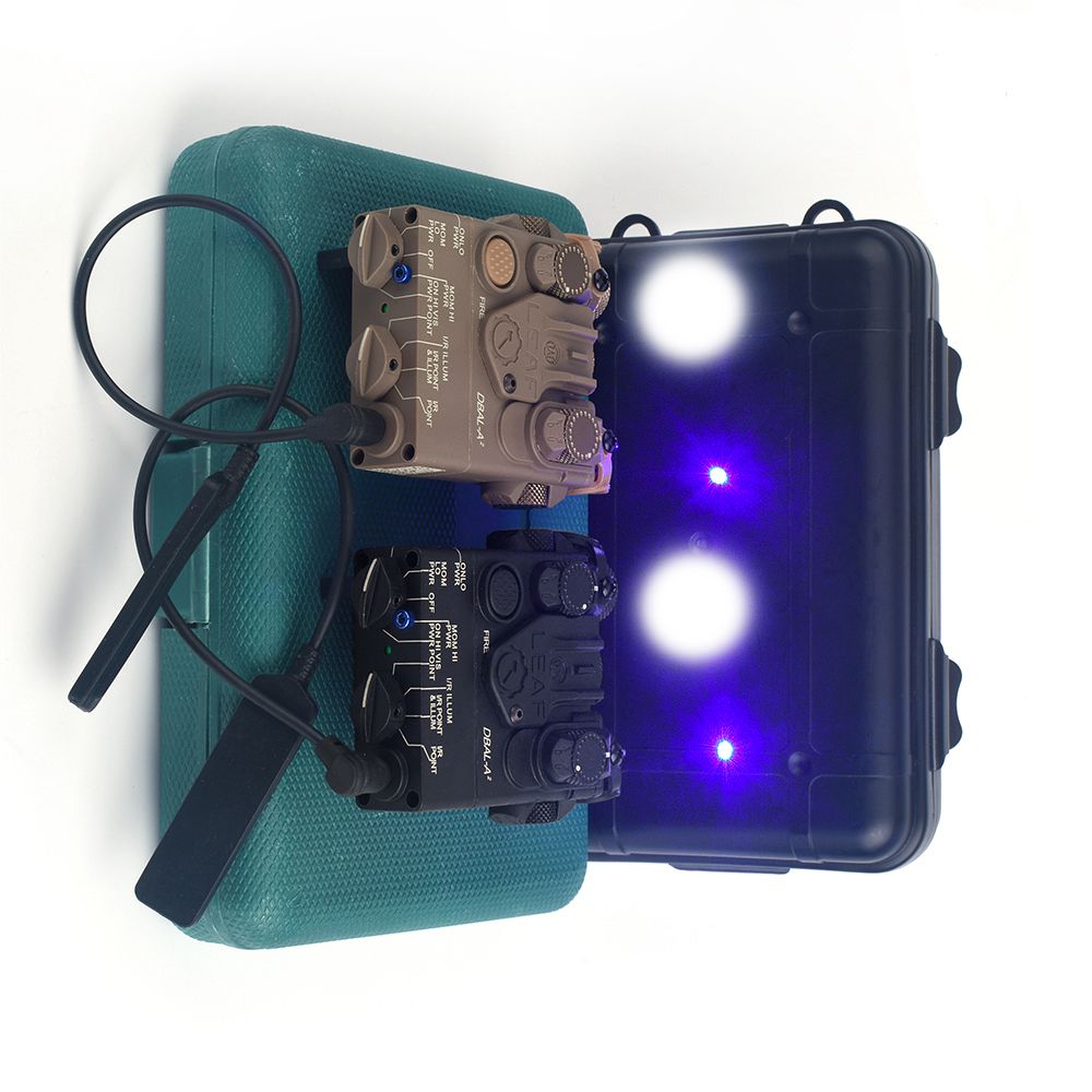 Tactical Gun Lights DBAL A2 Blue Dot Laser Sight Scout Light Hunting Rifle An PEQ15 Airsoft Flashlight without IR Laser
Tactical Gun Lights DBAL A2 Blue Dot Laser Sight Scout Light Hunting Rifle An PEQ15 Airsoft Flashlight without IR Laser