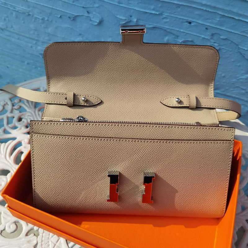 Herme Designer Herme Handbag palm print h buckle long women wallet Kangkang bag diagonal cross mobile phone leather hand PPLK, No bag
Herme Designer Herme Handbag palm print h buckle long women wallet Kangkang bag diagonal cross mobile phone leather hand PPLK, No bag