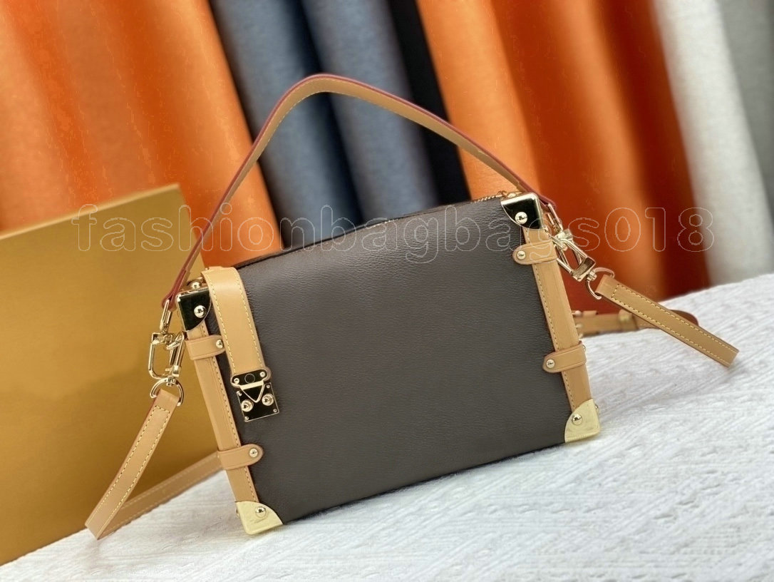 2023 Side Trunk PM Shoulder Bag early Spring Cruise Series Classic Monograms Canvas Designer Cross body M46358
2023 Side Trunk PM Shoulder Bag early Spring Cruise Series Classic Monograms Canvas Designer Cross body M46358