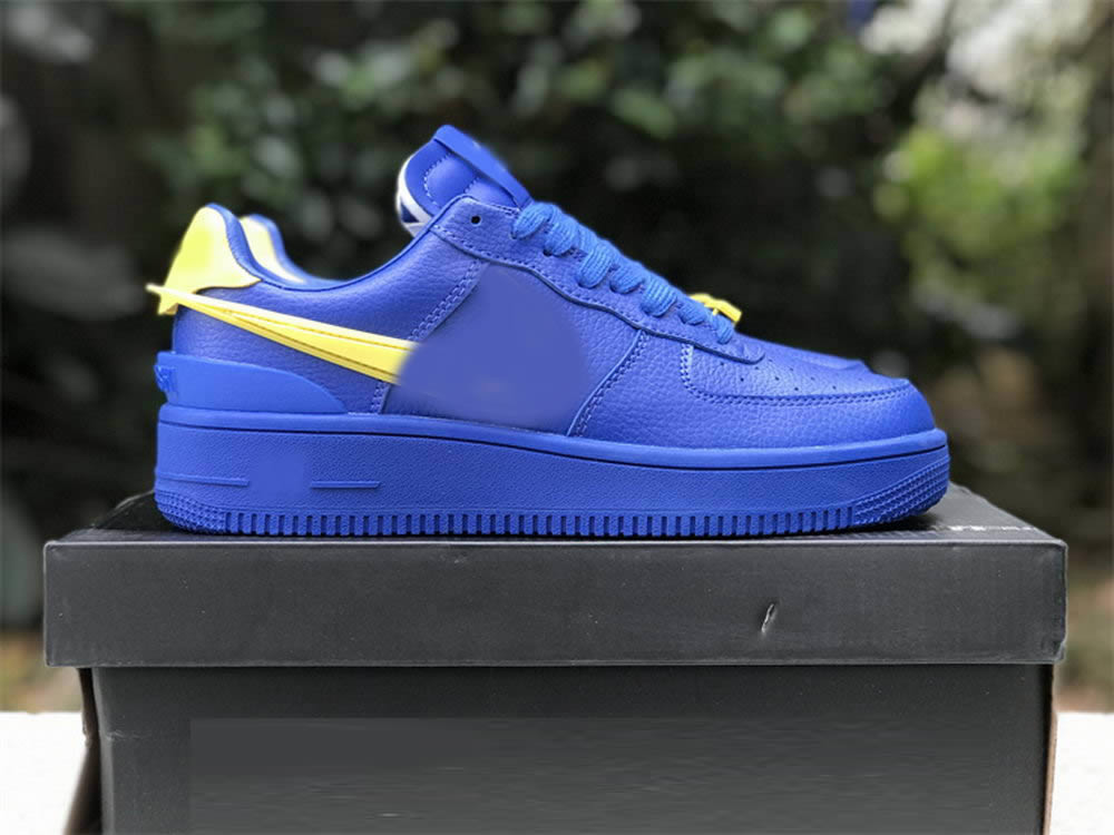 Shoes Men Women Running Low Air One Skate Game Royal Varsity Maize Sneakers 36-46, #1
Shoes Men Women Running Low Air One Skate Game Royal Varsity Maize Sneakers 36-46, #1