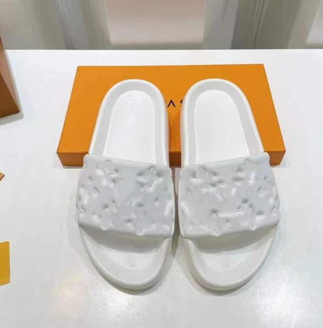 High-end Casual Slippers Women's Embossed Slippers Velcro Platform Non-Slip Sandals for Outer Wear Slip-on Couple Beach Shoes, Royalblue
High-end Casual Slippers Women's Embossed Slippers Velcro Platform Non-Slip Sandals for Outer Wear Slip-on Couple Beach Shoes, Royalblue