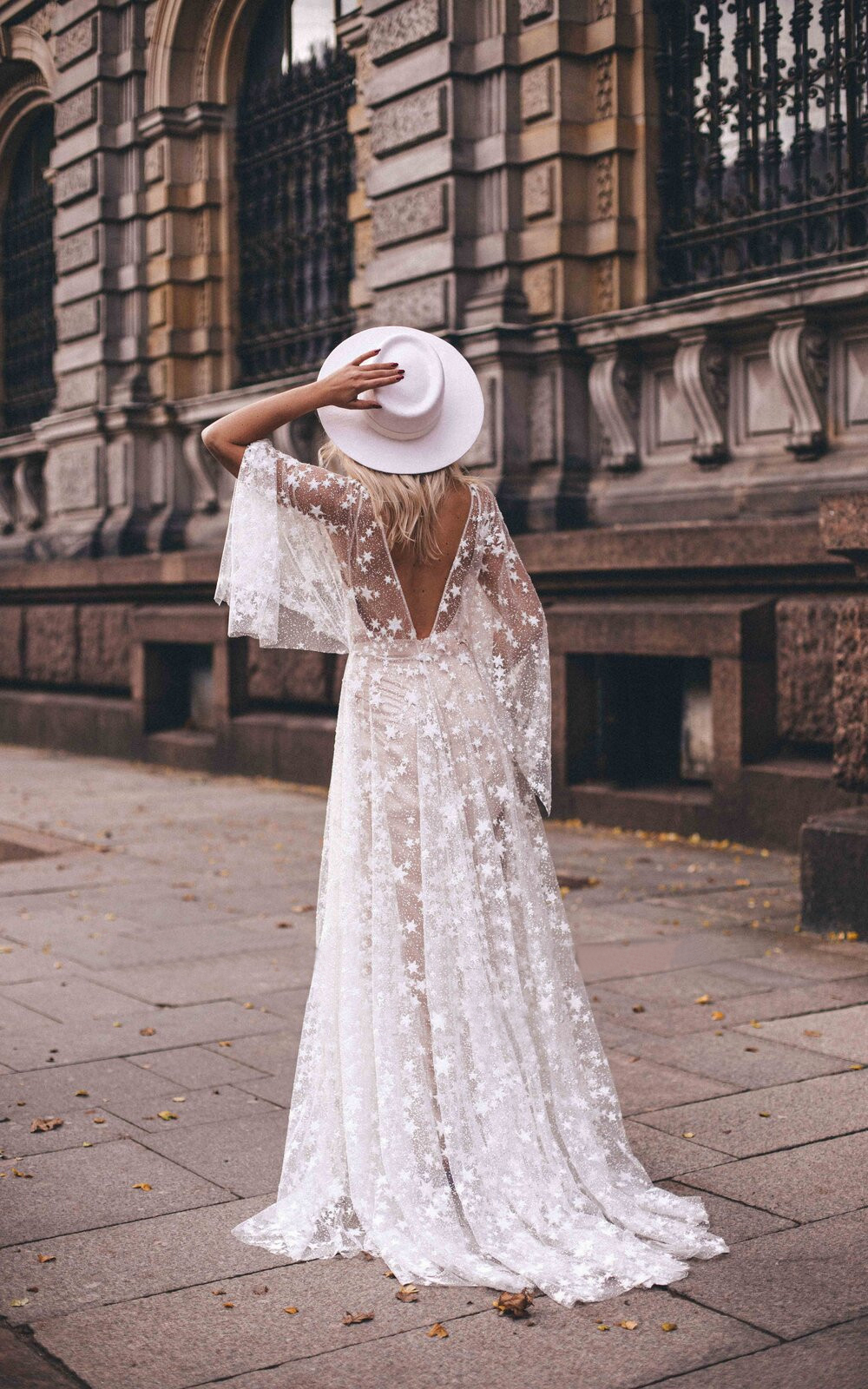 Glittering Star A e Deep V-neck Bride Beach Boho Gowns New Wedding Party Dresses