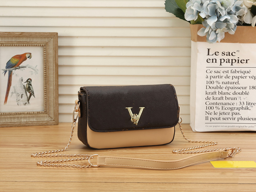 Lockme Tender Chain Flap Shoulder Bag Women Designer Vintage Leather Handle Bag Luxurys Wallet Turn Lock Classic CrossBody, Additional fast shipping;contact custom
Lockme Tender Chain Flap Shoulder Bag Women Designer Vintage Leather Handle Bag Luxurys Wallet Turn Lock Classic CrossBody, Additional fast shipping;contact custom