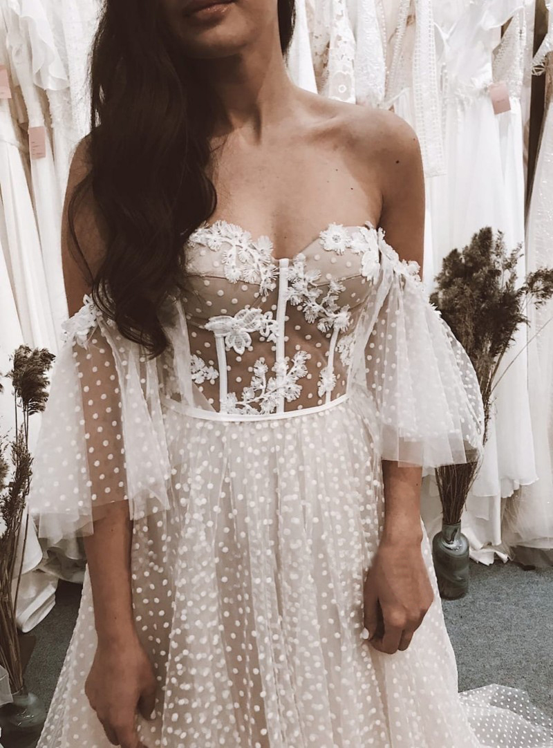 Bohemian Dresses Boho Off the Shoulder Short Sleeves Polka Dot Wedding Gown A-e Corset Bridal Dress