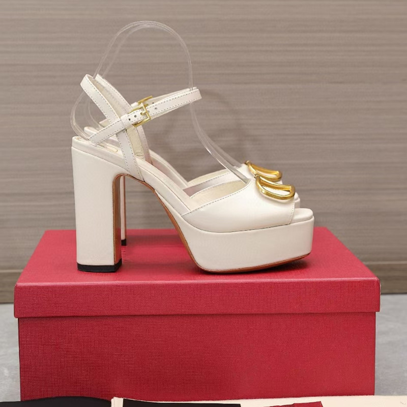 and Fashion dress shoes accessories Back empty back air drag genuine patent leather water table brand designer dance work wedding women's, As pic
and Fashion dress shoes accessories Back empty back air drag genuine patent leather water table brand designer dance work wedding women's, As pic