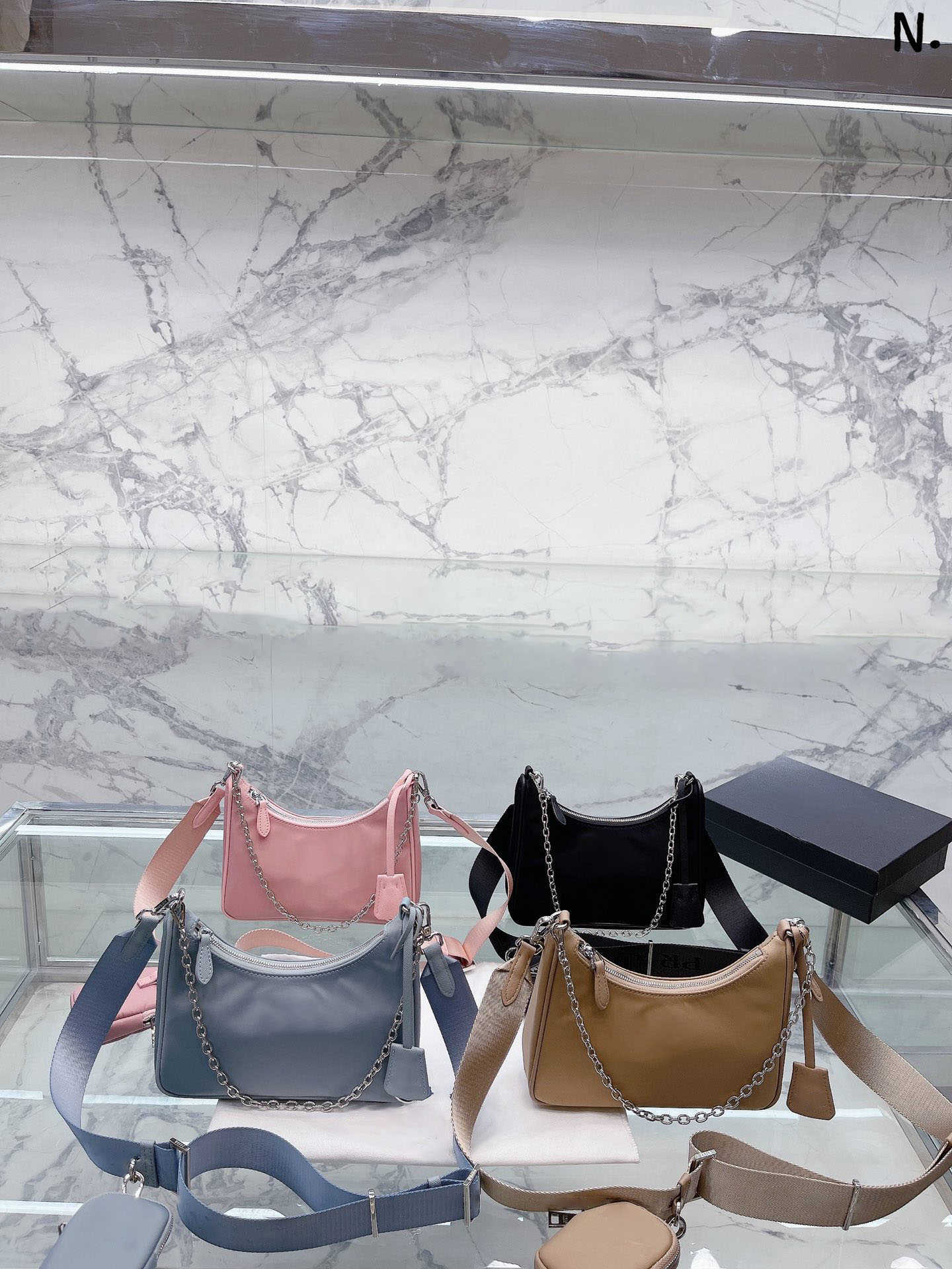 Fashion Chain Underarm bag 3-in-1 crossbody Designer shoulder bag women handbag Messenger Adjustable length purse 2022 Wallet, Box
Fashion Chain Underarm bag 3-in-1 crossbody Designer shoulder bag women handbag Messenger Adjustable length purse 2022 Wallet, Box