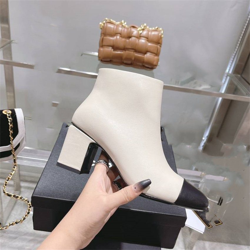 Top Design Winter Boots Fashion Women Vintage Channel Decorative Leather Cotton Cloth Wool Warm Keeping High Heel Thick Sole Snow Flat Socks Shoes 02-08
Top Design Winter Boots Fashion Women Vintage Channel Decorative Leather Cotton Cloth Wool Warm Keeping High Heel Thick Sole Snow Flat Socks Shoes 02-08
