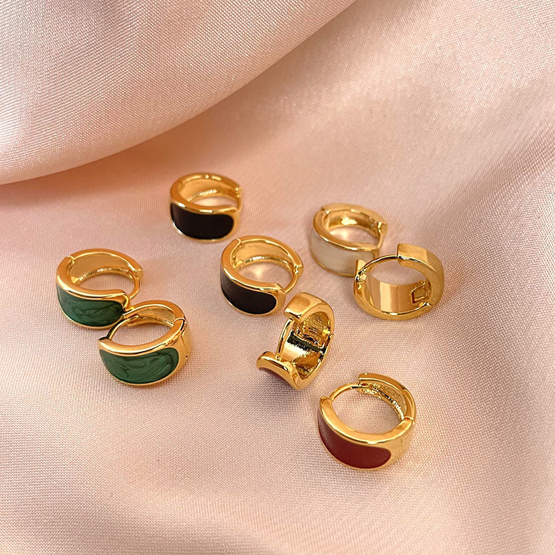 designer jewelry dangle rings Fine drops of glaze ear clip ins elegant temperament senior feeling cold wind earrings
designer jewelry dangle rings Fine drops of glaze ear clip ins elegant temperament senior feeling cold wind earrings