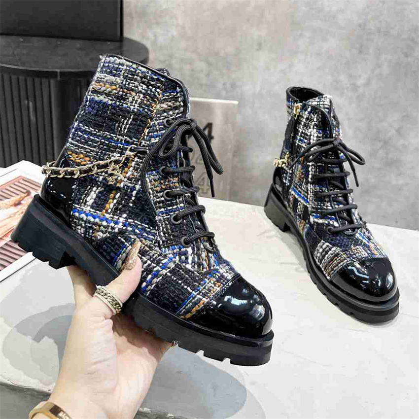 Top Design Winter Boots Fashion Women Vintage Channel Decorative Leather Cotton Cloth Wool Warm Keeping High Heel Thick Sole Snow Flat Socks Shoes 01-04
Top Design Winter Boots Fashion Women Vintage Channel Decorative Leather Cotton Cloth Wool Warm Keeping High Heel Thick Sole Snow Flat Socks Shoes 01-04