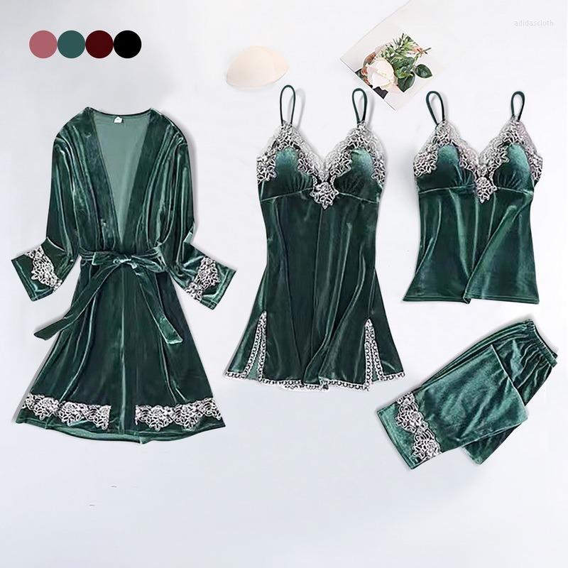 Women' Sleepwear 2022 4pcs Winter Gold Velvet Pajamas For Women Pyjamas Warm Pijama Mujer Sets With Chest Pads Home Wear Robe, Picture shown
Women' Sleepwear 2022 4pcs Winter Gold Velvet Pajamas For Women Pyjamas Warm Pijama Mujer Sets With Chest Pads Home Wear Robe, Picture shown