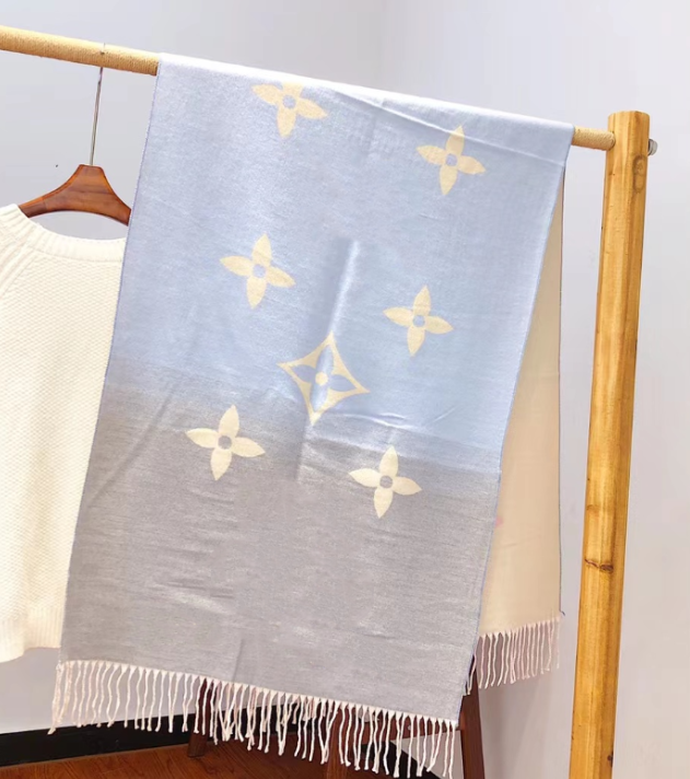 Top Gradient Color Scarf Same Style Thickened All-Matching Korean Style Scarfs Double-Sided Long Shawl Autumn and Winter
Top Gradient Color Scarf Same Style Thickened All-Matching Korean Style Scarfs Double-Sided Long Shawl Autumn and Winter