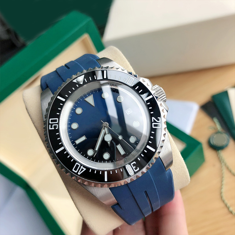 Designer men's watch gold ceramic 44mm dial automatic machine 904L stainless steel automatic calendar sapphire mirror classic luminous waterproof belt box gift u1
Designer men's watch gold ceramic 44mm dial automatic machine 904L stainless steel automatic calendar sapphire mirror classic luminous waterproof belt box gift u1