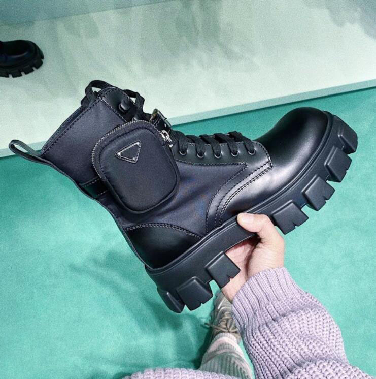 Cool Women's Motorcycle boots ankle boot Monolith leather ankles boots matching mini bag black leathers outdoor platform lug sole shoes 35-42
Cool Women's Motorcycle boots ankle boot Monolith leather ankles boots matching mini bag black leathers outdoor platform lug sole shoes 35-42