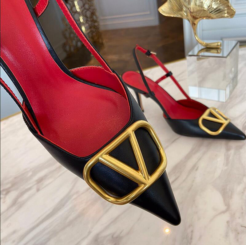 Women Designer Sandals Metal V Buckle Pointed Toe High Heel Sandal 4cm 6cm 8cm 10cm Size 34-44 Women's Brand Shoes with Box and Dust Bag, Nude shiny
Women Designer Sandals Metal V Buckle Pointed Toe High Heel Sandal 4cm 6cm 8cm 10cm Size 34-44 Women's Brand Shoes with Box and Dust Bag, Nude shiny