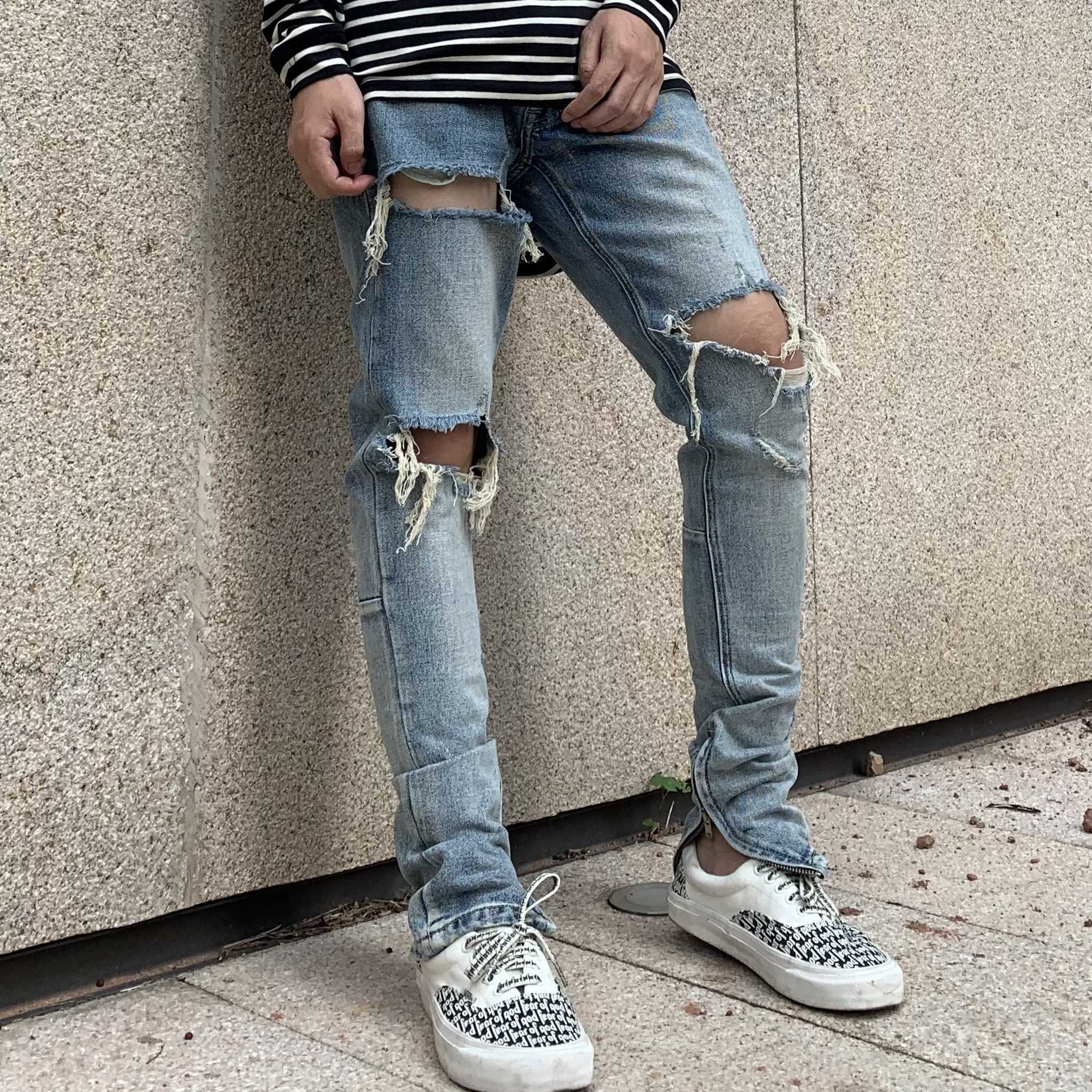 Fashion Jeans Men' Pants Fog Blue Cow Leggings Slim Fit Versatile Washed Men Women Justi Biber Ripped Hip Hop Designer Luxury, The correct version of blue bull
Fashion Jeans Men' Pants Fog Blue Cow Leggings Slim Fit Versatile Washed Men Women Justi Biber Ripped Hip Hop Designer Luxury, The correct version of blue bull