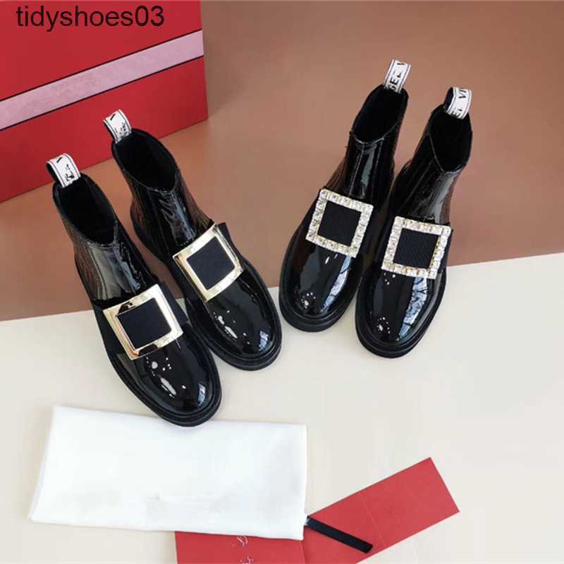 Rogs Viviers Brand designer Nigo boots 2021 autumn winter VIV Rangers Strass Metal Buckle Chelsea Booties Boots in Patent Leather, Drill thread
Rogs Viviers Brand designer Nigo boots 2021 autumn winter VIV Rangers Strass Metal Buckle Chelsea Booties Boots in Patent Leather, Drill thread