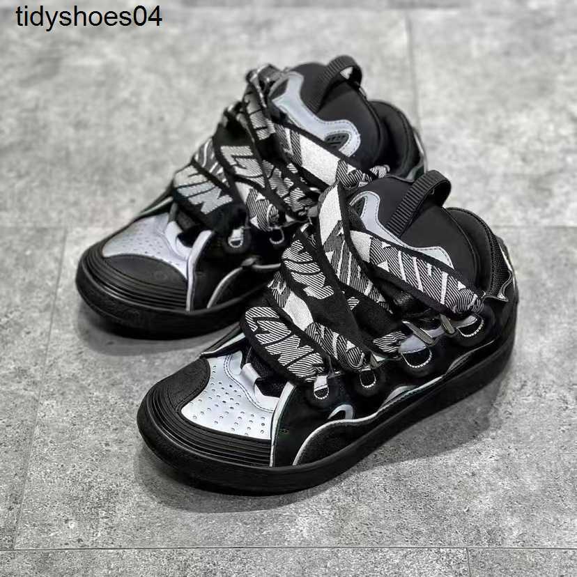 Dress Shoes LANVINS Pure Original Thick soled Casual Sneakers Spring 2021 New Couple Forrest Gump Training Shoes, Graffiti series
Dress Shoes LANVINS Pure Original Thick soled Casual Sneakers Spring 2021 New Couple Forrest Gump Training Shoes, Graffiti series