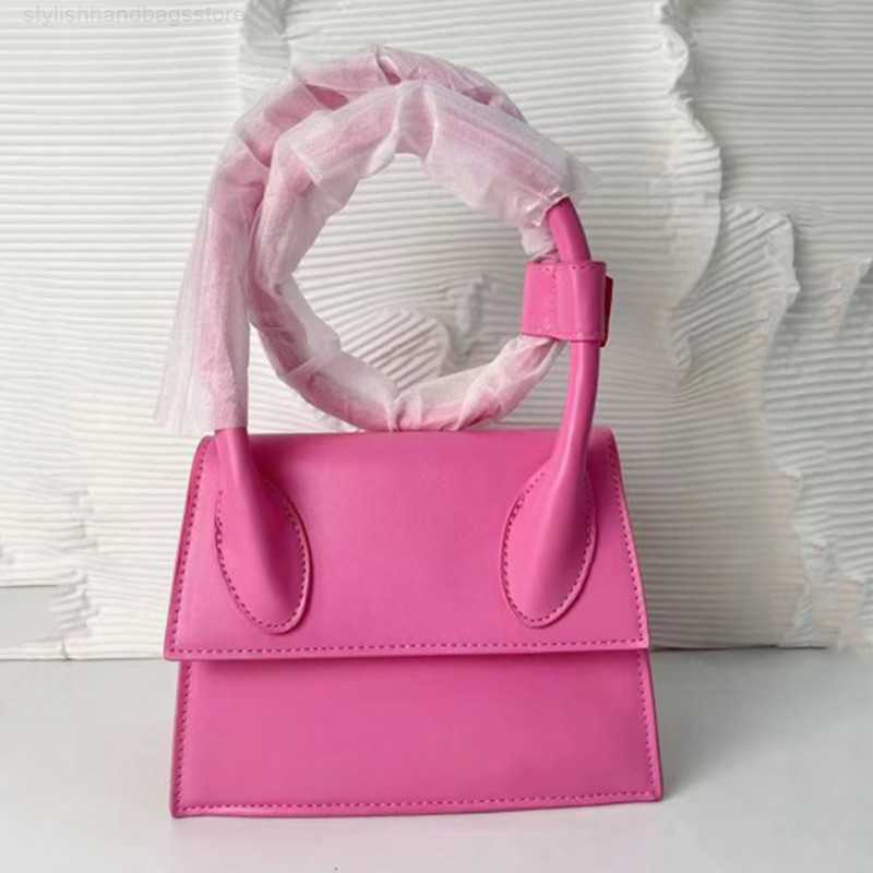 Totes Classic Brand Design New Ladies Adjustable Handbags Women Luxury Trend Flip Solid Color Messenger Shoulder Bags High Quality Y2211, For the postage
Totes Classic Brand Design New Ladies Adjustable Handbags Women Luxury Trend Flip Solid Color Messenger Shoulder Bags High Quality Y2211, For the postage