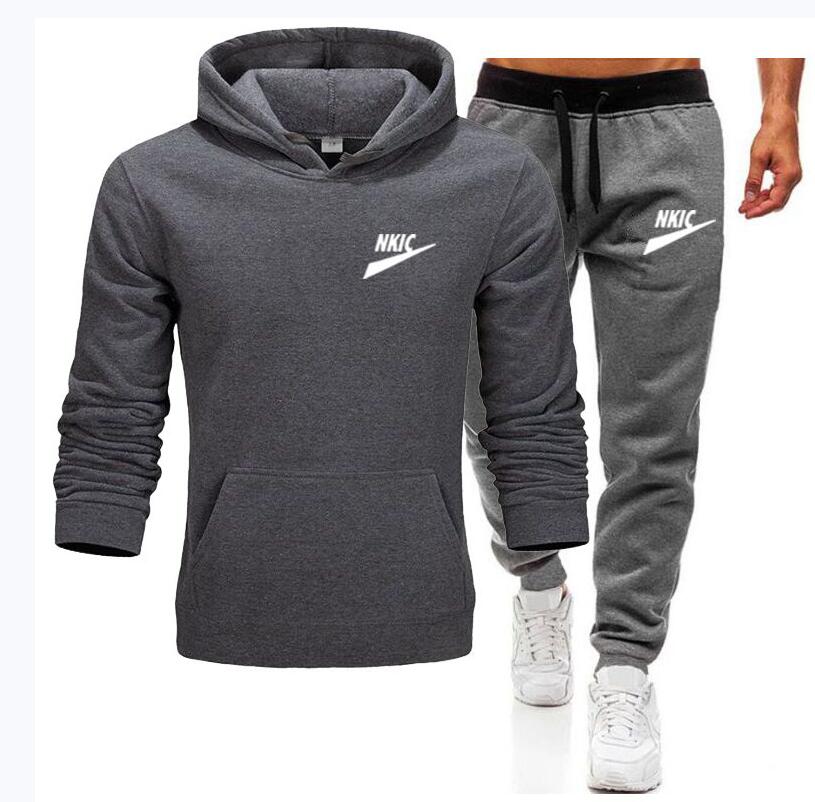 Fashionable new Tracksuits printed men's casual suit fleece hooded sweater sportswear sports pants 2-piece set of
Fashionable new Tracksuits printed men's casual suit fleece hooded sweater sportswear sports pants 2-piece set of