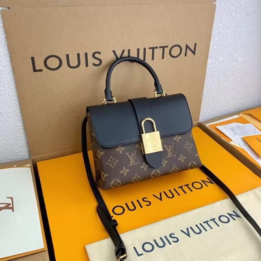 Designers Louis Vuitton louiseity LV Viutonity Messenger Bag For Women Crossbody Camera Bag Leather Double Zip Color Matching Casual Wide Strap Shoulder Bags
Designers Louis Vuitton louiseity LV Viutonity Messenger Bag For Women Crossbody Camera Bag Leather Double Zip Color Matching Casual Wide Strap Shoulder Bags