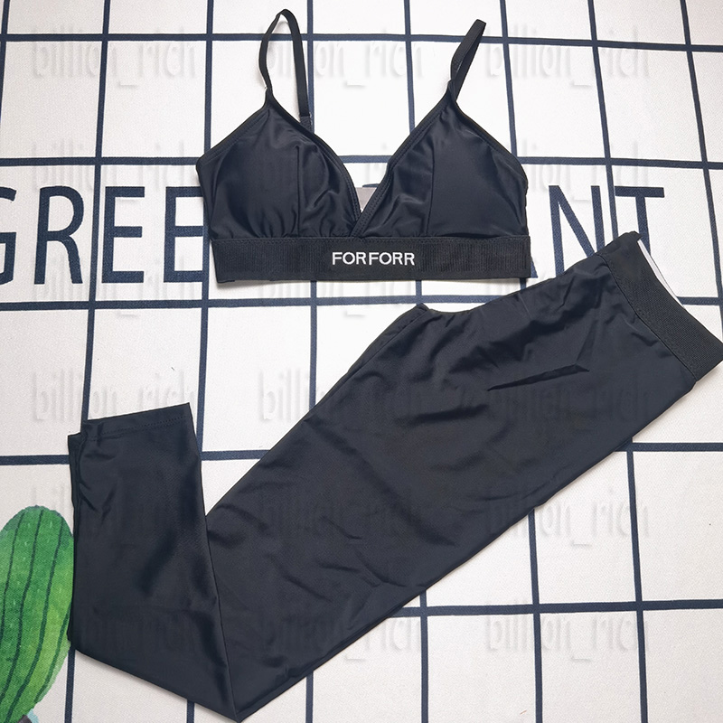 Luxury Designer Womens Tracksuits Summer Sports Padded Tanks Leggings Sports Jogging Running Tops Vintage Yoga Outfit Set, Black with label
Luxury Designer Womens Tracksuits Summer Sports Padded Tanks Leggings Sports Jogging Running Tops Vintage Yoga Outfit Set, Black with label