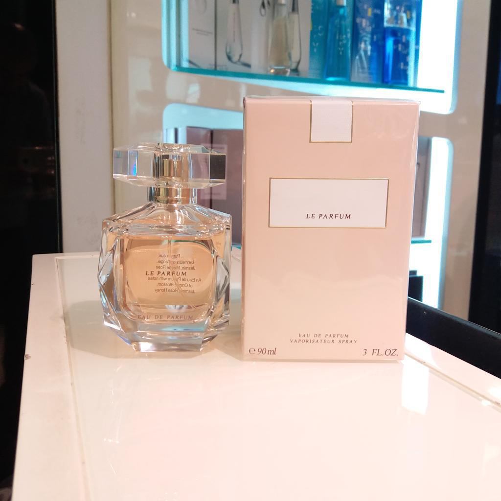 Luxury Brand Women Perfume 100ml Elie Sab Le Parfum Long Lasting Smell EDP Orange Jasimin Flower Blossom Fruit Scent Fragrance Lady Woman Cologne Spray Fast Ship
Luxury Brand Women Perfume 100ml Elie Sab Le Parfum Long Lasting Smell EDP Orange Jasimin Flower Blossom Fruit Scent Fragrance Lady Woman Cologne Spray Fast Ship