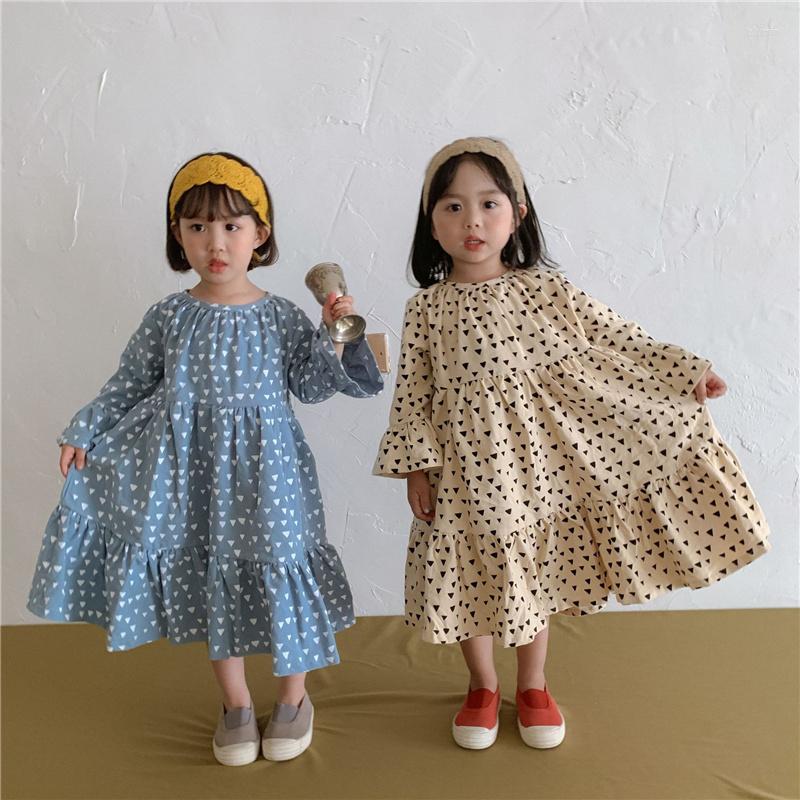 Girl Dresses Autumn Little Princess Triangle Printing Billowing Girls Cotton Thick Loose Long Style Dress Children, Beige apricot
Girl Dresses Autumn Little Princess Triangle Printing Billowing Girls Cotton Thick Loose Long Style Dress Children, Beige apricot