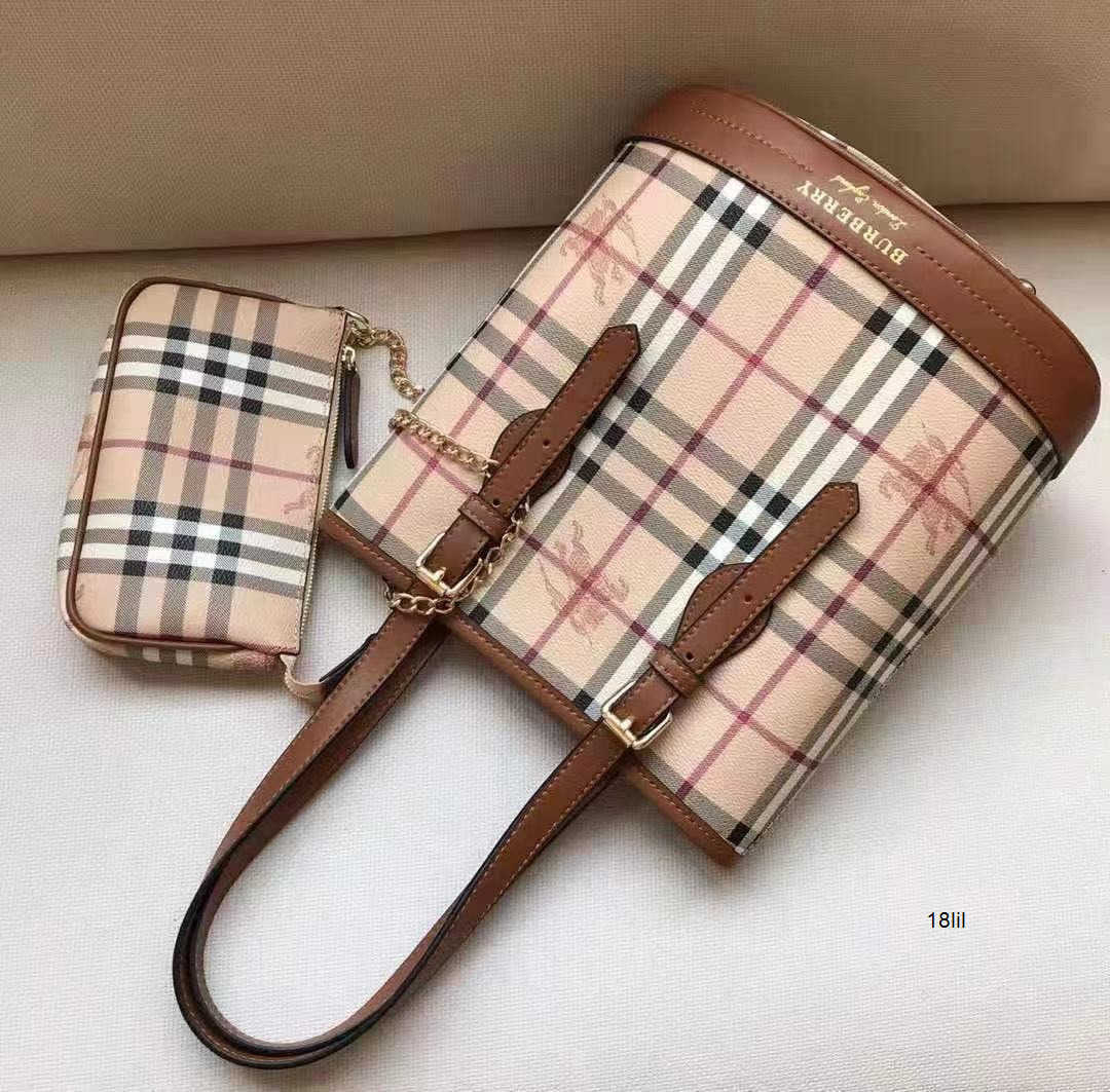 Burbrerys Crossbody Handbags Bags Burbrery Luxuries designers women bag Purses Totes designer woman handbag Shoulder wallets B31X, More style consultation and customer ser
Burbrerys Crossbody Handbags Bags Burbrery Luxuries designers women bag Purses Totes designer woman handbag Shoulder wallets B31X, More style consultation and customer ser