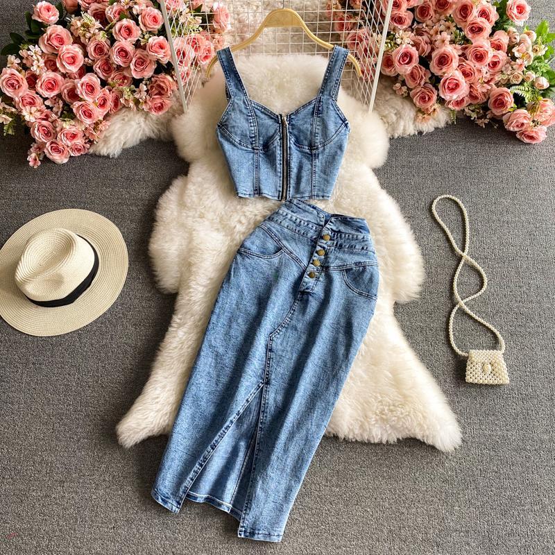 Work Dresses Vintage Denim 2 Pieces Women Skirts Sets Summer 2022 Zipper Camisoles And Slim High Waist Knee-Length Female Clothing Suits, Blue
Work Dresses Vintage Denim 2 Pieces Women Skirts Sets Summer 2022 Zipper Camisoles And Slim High Waist Knee-Length Female Clothing Suits, Blue