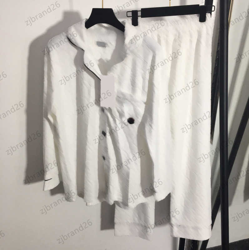 Womens Two Piece Pants Two Pieces Sets Full Body Lettered Logo Jacquard Lapels Loose Shirt Tops High-waisted Casual Wide-leg Trousers Women Clothes 1970
Womens Two Piece Pants Two Pieces Sets Full Body Lettered Logo Jacquard Lapels Loose Shirt Tops High-waisted Casual Wide-leg Trousers Women Clothes 1970