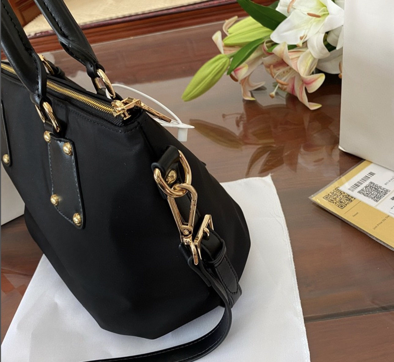 luxurys Women Men spring summer Genuine Leather Cross Body Shoulder Bag Waist monogram Temperament Bumbag DISCOVERY Fanny Pack, Blue
luxurys Women Men spring summer Genuine Leather Cross Body Shoulder Bag Waist monogram Temperament Bumbag DISCOVERY Fanny Pack, Blue